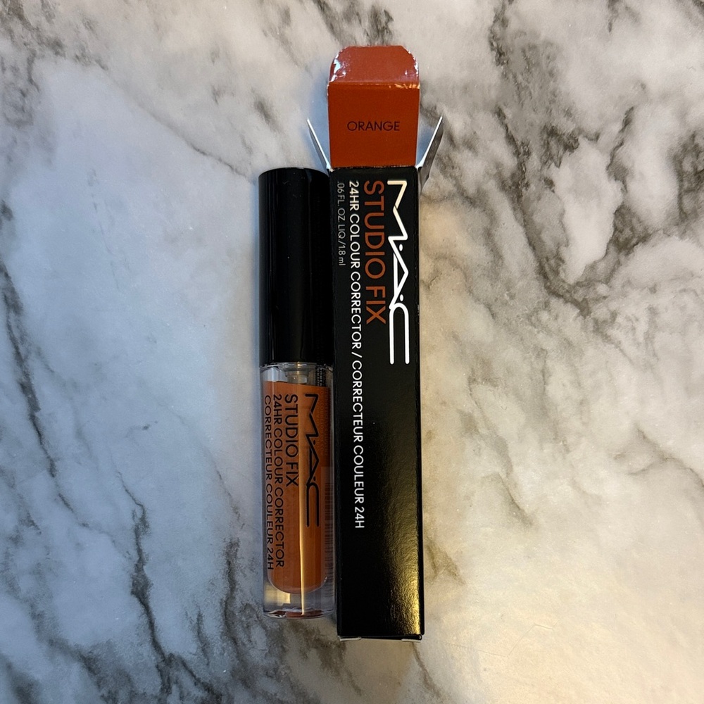 MAC Cosmetics Studio Fix Liquid Concealer - Vibrant Orange COLOR CORRECTOR